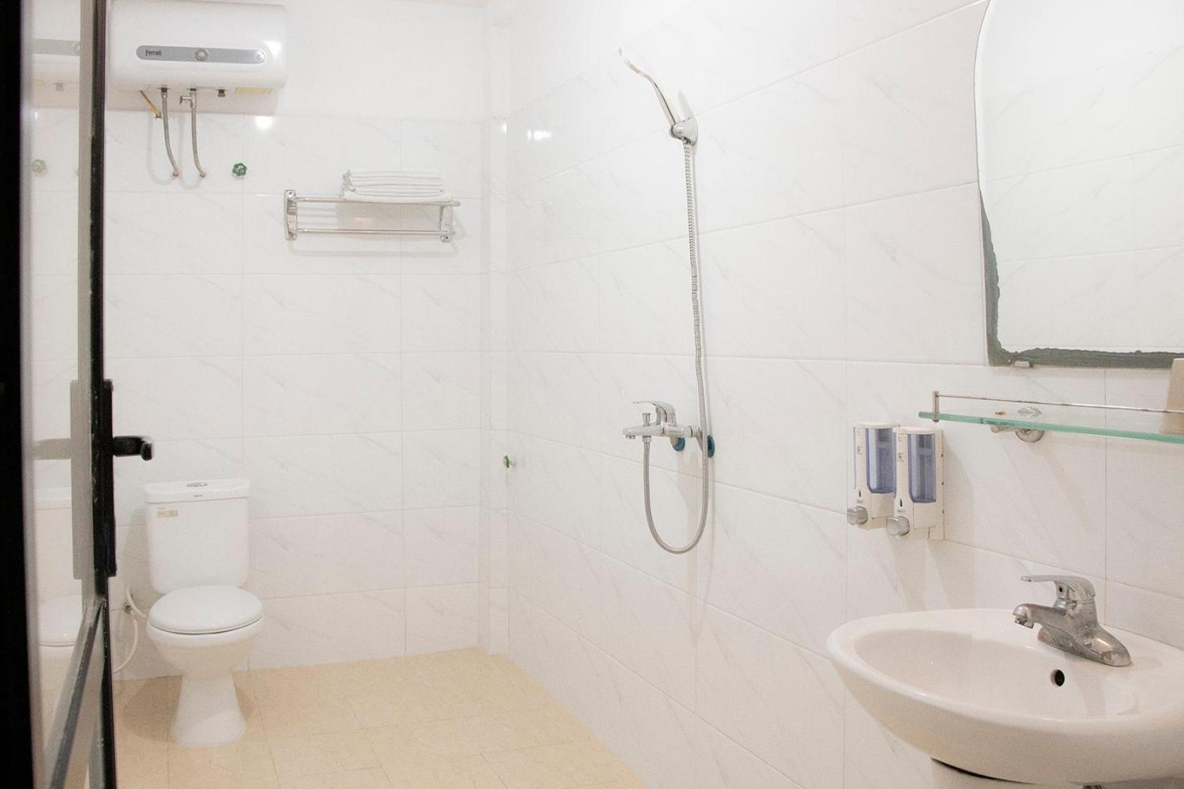 Group Nest Hotel Hanoi Eksteriør billede